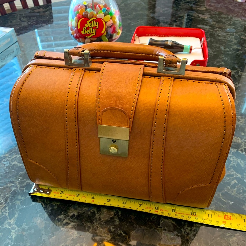 Handmade doctor bag 💼
